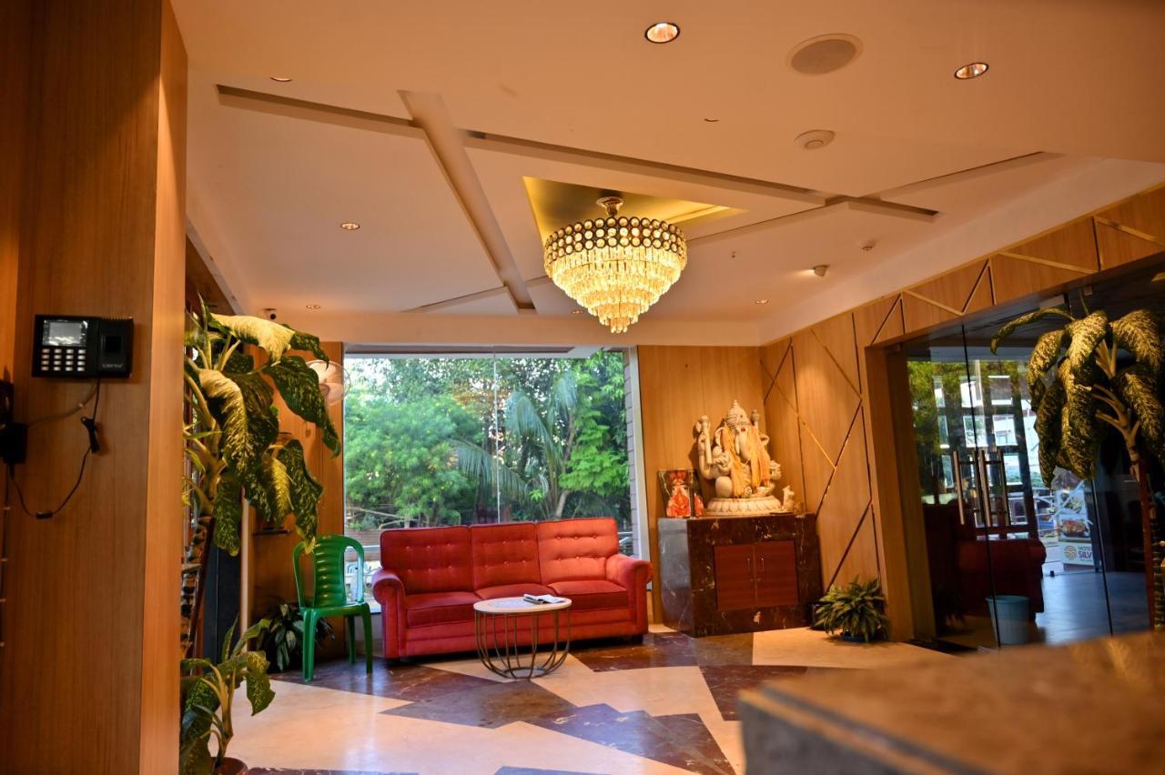 Hotel Silver Land New Digha With Rooftop Pool Kültér fotó