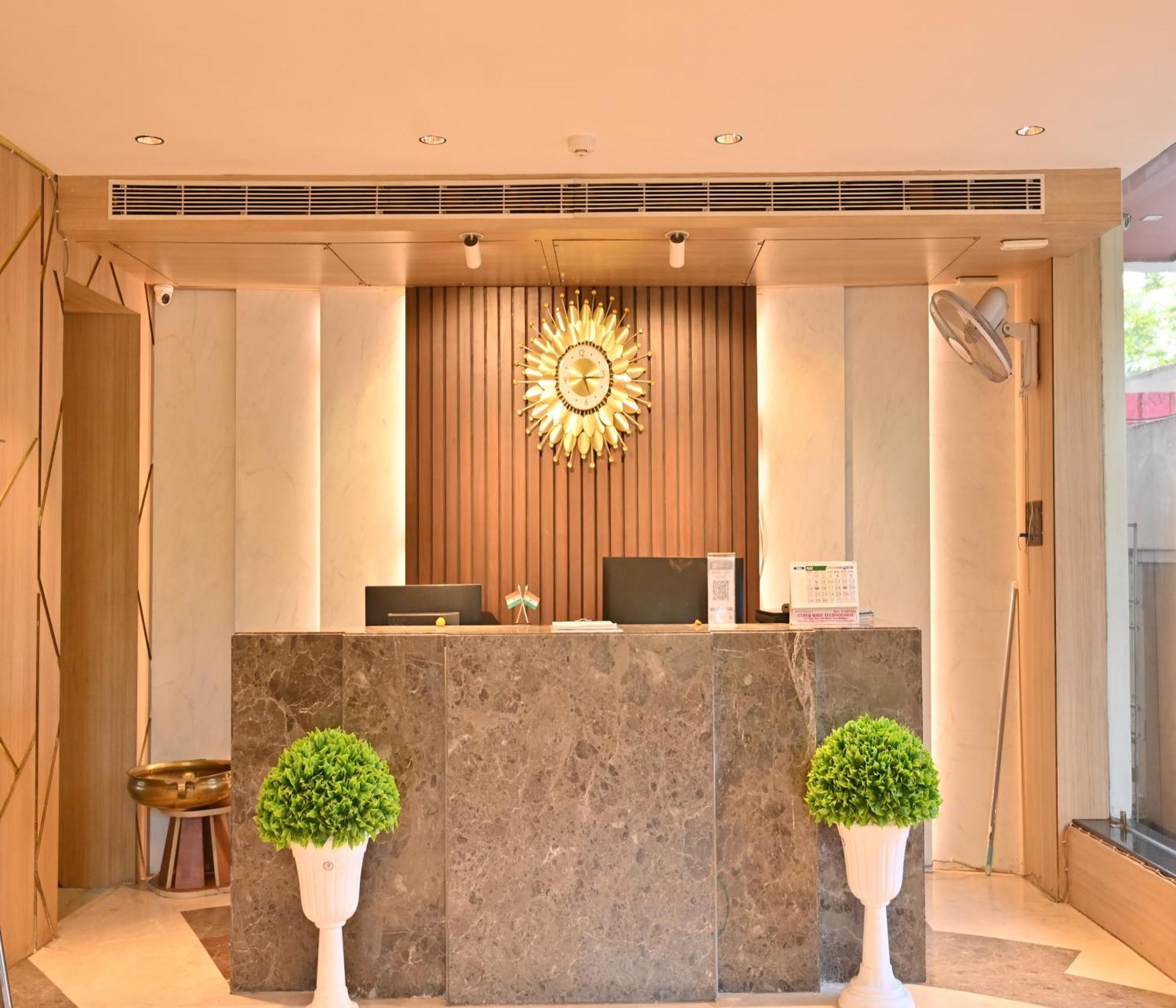 Hotel Silver Land New Digha With Rooftop Pool Kültér fotó