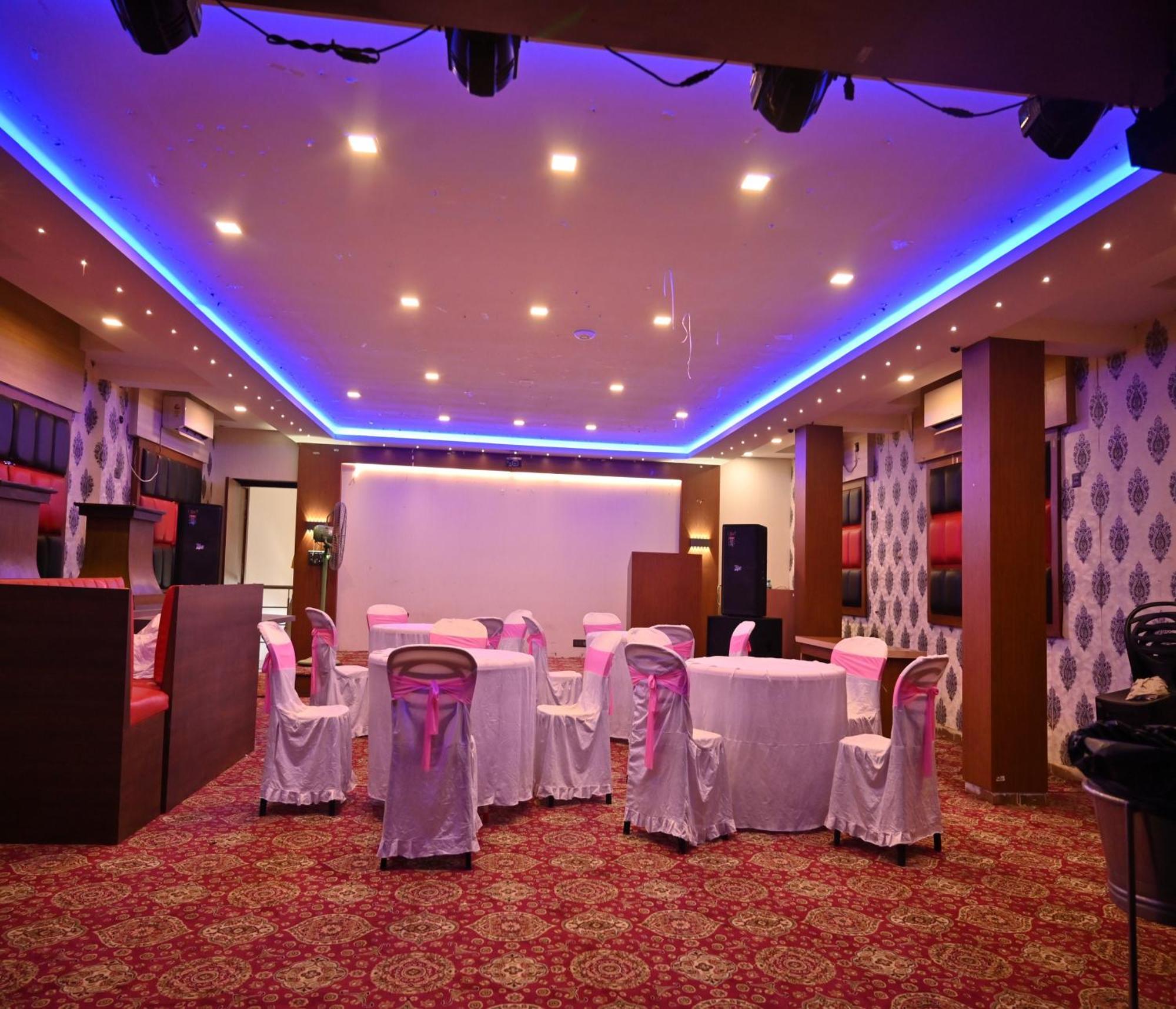 Hotel Silver Land New Digha With Rooftop Pool Kültér fotó
