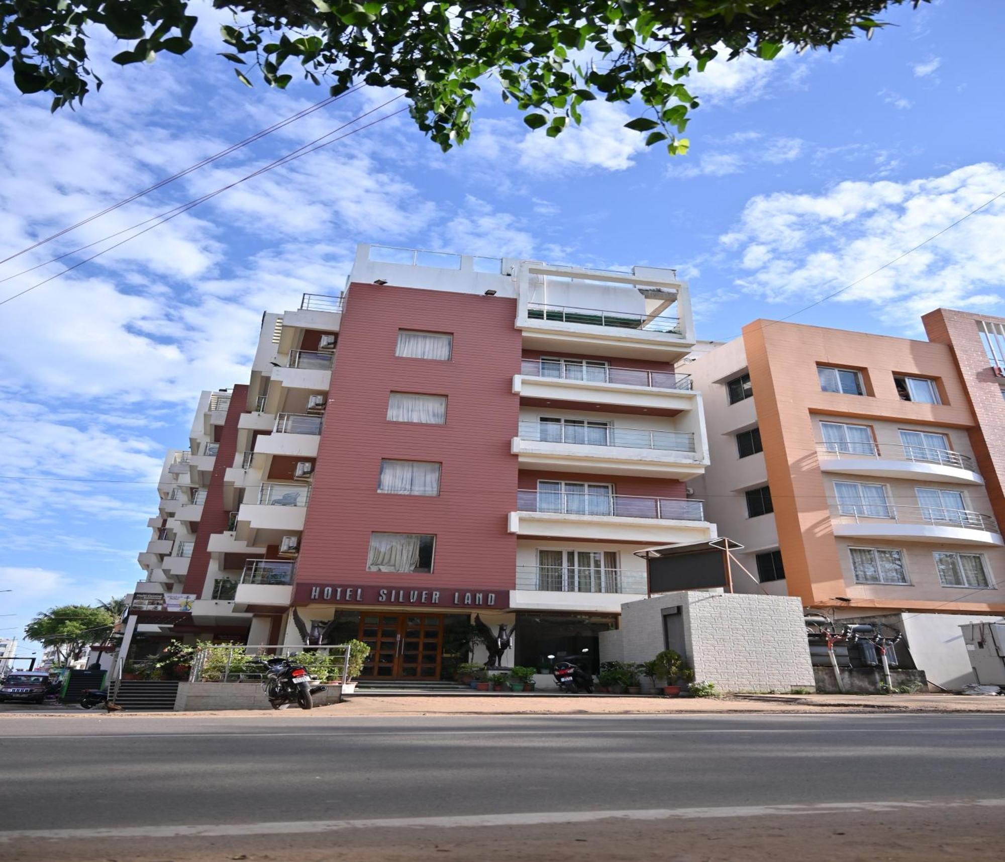 Hotel Silver Land New Digha With Rooftop Pool Kültér fotó