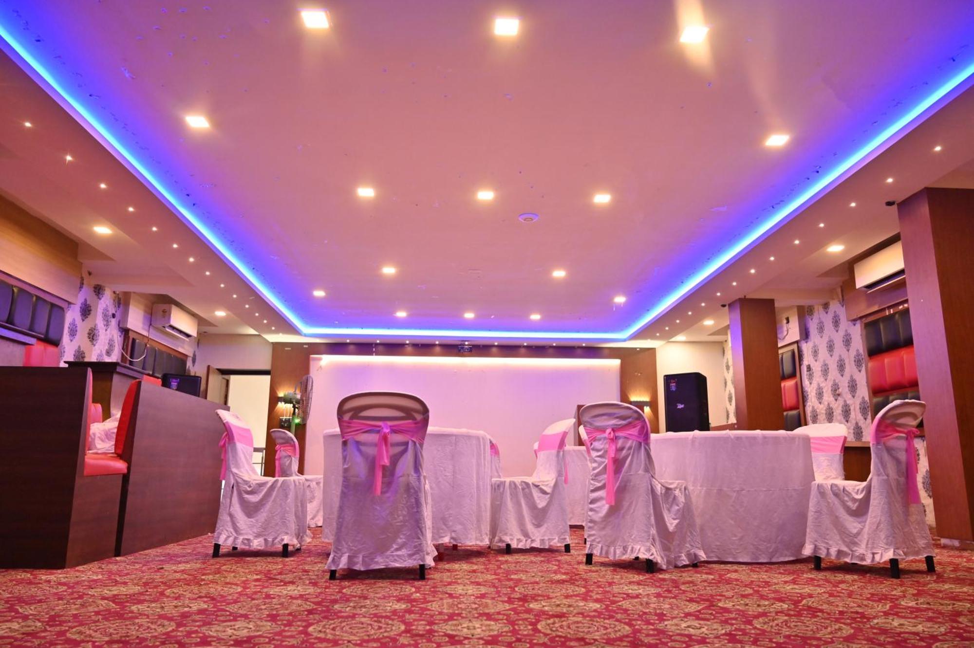Hotel Silver Land New Digha With Rooftop Pool Kültér fotó
